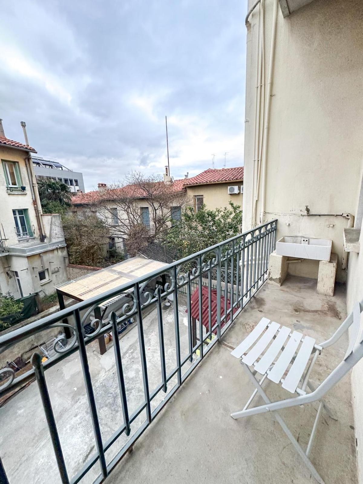 Apartamento Votre Havre De Paix A Perpiñán Exterior foto